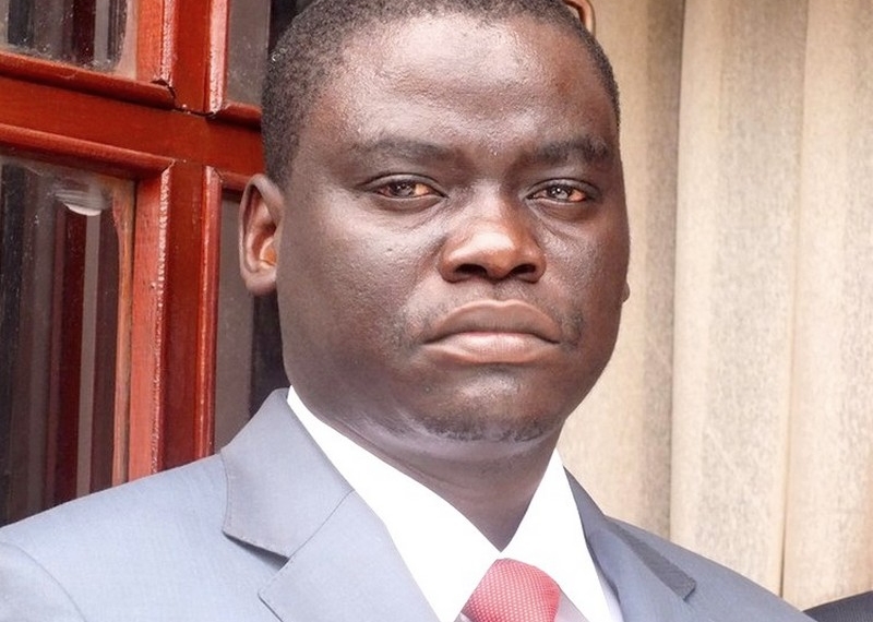 Suite au drame du 19 avril 2024, le ministre des Transports Herbet Gontran Djono-Ahaba, suspend provisoirement les activités des baleinières en RCA