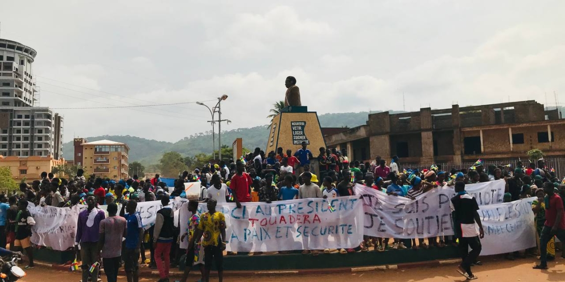 Les Centrafricains dénoncent les actions déstabilisatrices de l’espion américain Martin Joseph Figueira et appellent les autorités à plus de vigilance