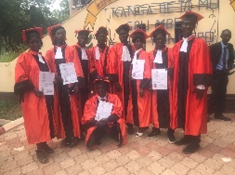 Université de Bangui : 149 étudiants de la Faculté des Sciences Juridiques et Politiques entrent dans le monde des Juristes