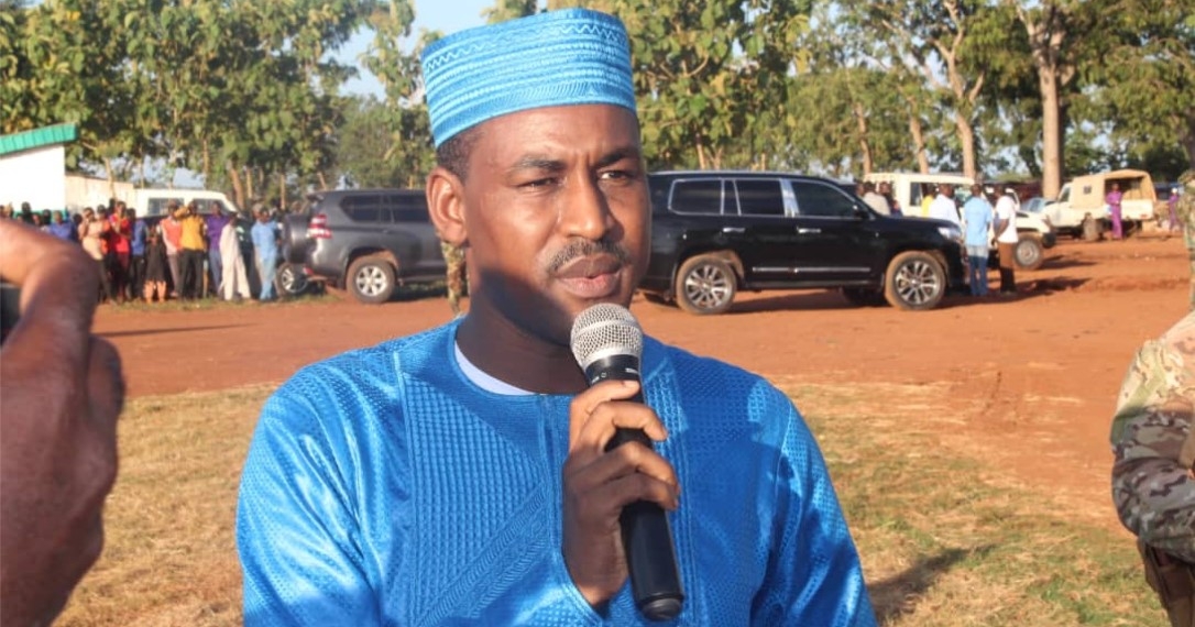 Le ministre de l’Elevage et de la Santé Animale dans la logique de réhabiliter la route principale du marché à bétails de Bouboui