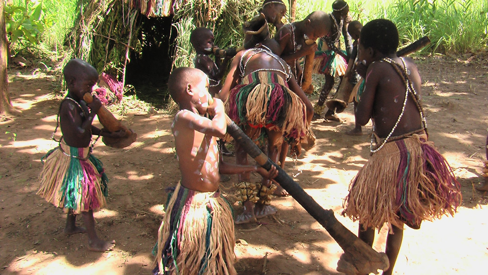 En Centrafrique, le groupe de danse traditionnelle «Ango-Broto» de la Ouaka fête ses 100 ans d’existence ce 12 août 2024