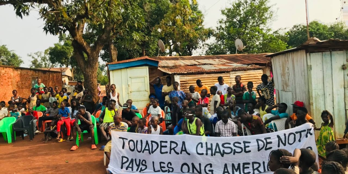 Rassemblement spontané contre l’ingérence occidentale en Afrique et en RCA