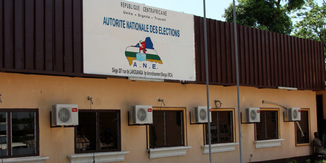 Les opérations d’enrôlement sur la liste électorale en RCA repoussées sine die