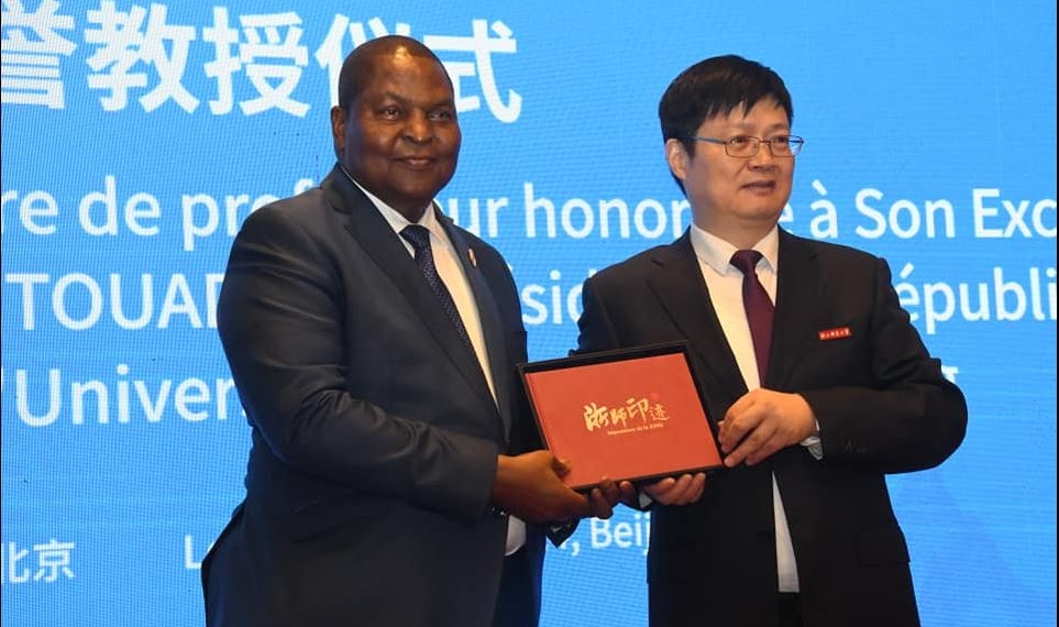 L’Université Normale du Zhejiang en Chine décerne le titre honorifique Honoris Causa au Président Touadéra