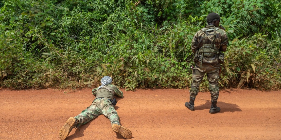 Les FACA ont neutralisé 2 bandits armés et blessé plusieurs autres au village Fadama dans la sous-préfecture de Bakoma