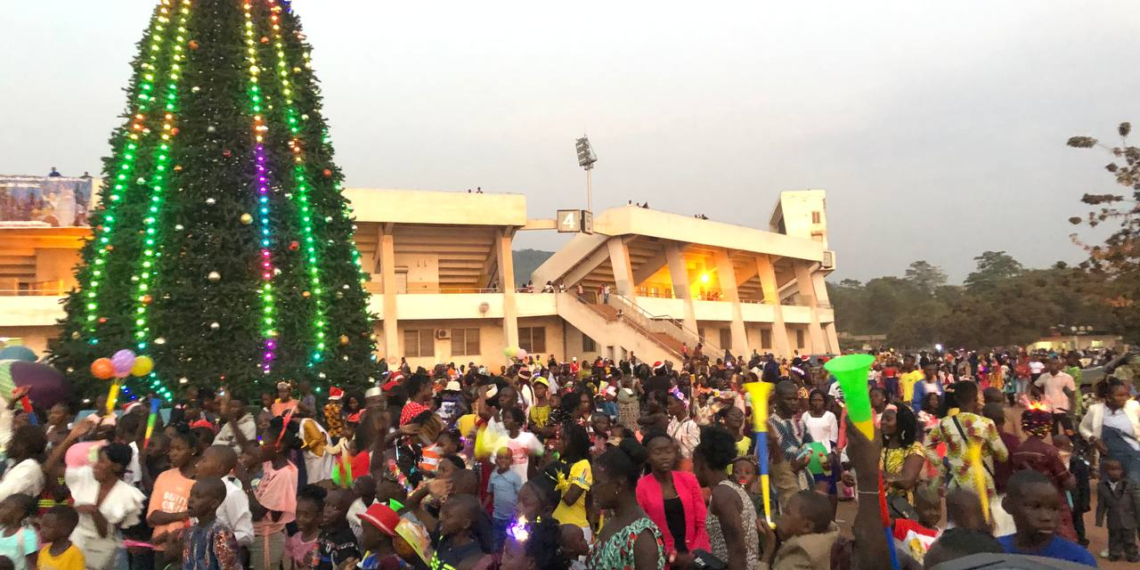 Comment la Fête de Noël est célébrée dans des familles ?