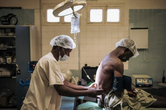 Abel Assaye, DG du Centre Hospitalier Universitaire Communautaire dresse le bilan des manifestations la nuit de la Saint-Sylvestre