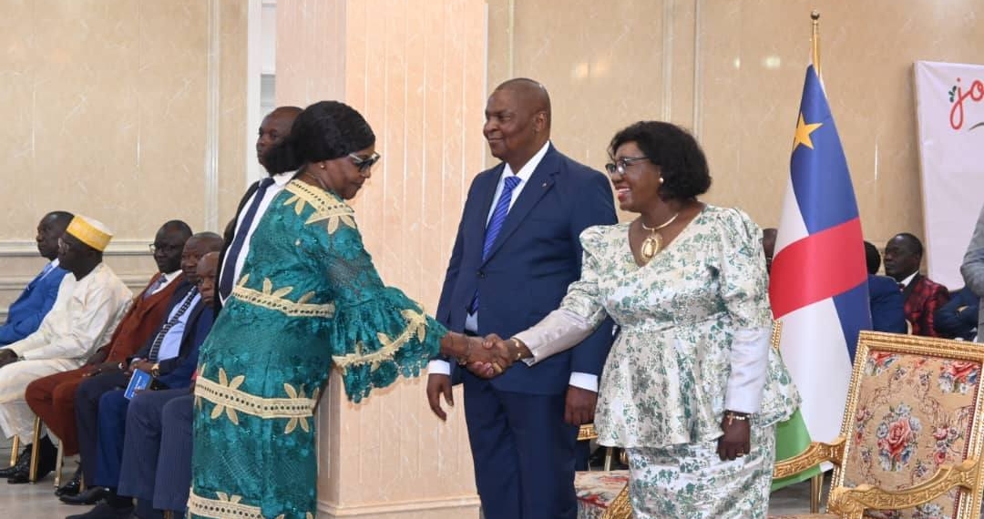 Que peut-on savoir un peu plus sur le traditionnel présentation de vœux du Nouvel An des corps constitués de l’Etat au couple présidentiel ?