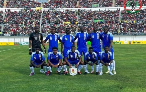 Le Président Touadéra a reçu en audience le nouveau sélectionneur des Fauves de football Rigobert Song