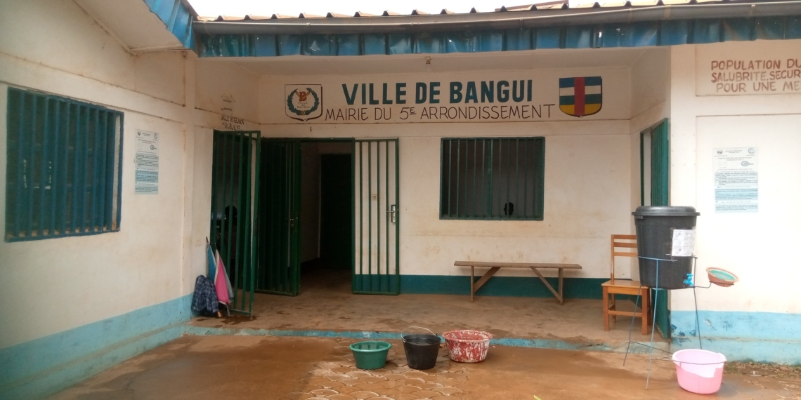 Le Maire du 5ème arrondissement de Bangui Alain Guy Blaise Yémo appelle les occupants illégaux de la voie publique à déguerpir