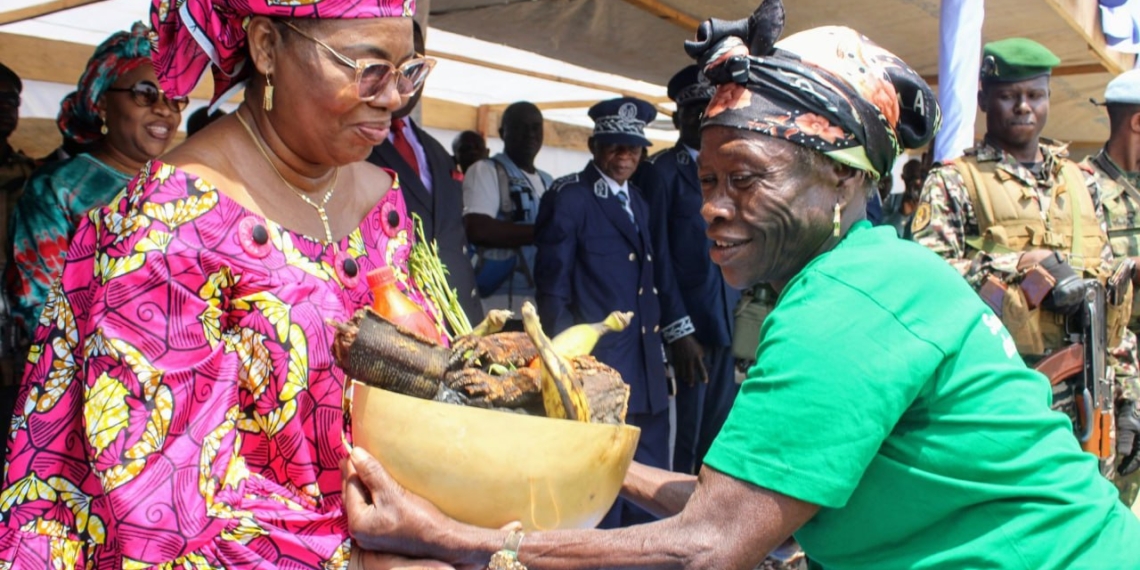 La première Dame de Centrafrique Tina Margueritte Touadéra, lance officiellement la 15ème édition de la Foire Agricole de Bouar