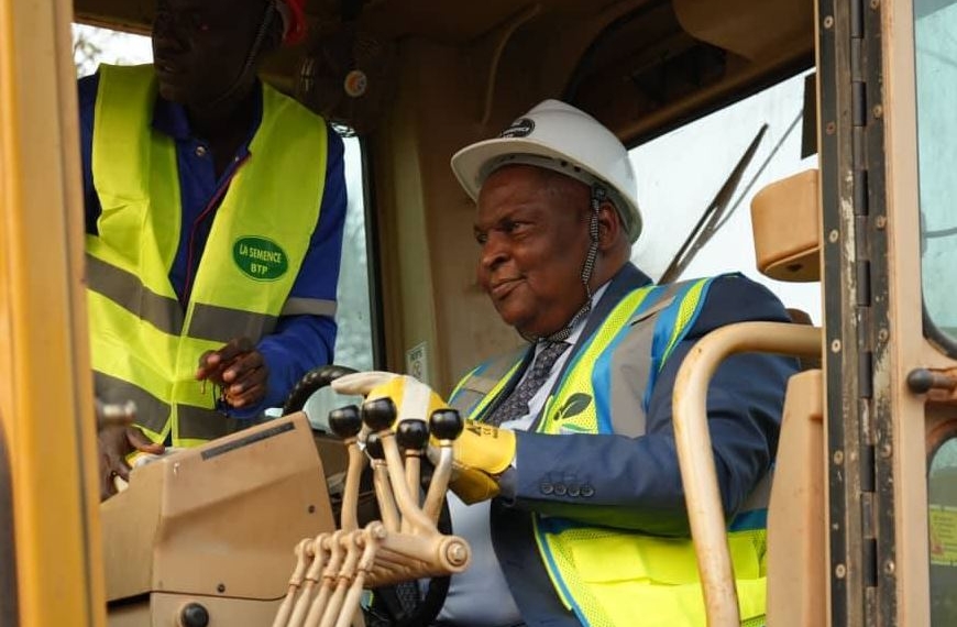 Le Président Touadéra poursuit sa mission en faveur de la modernisation de la capitale Bangui à travers les infrastructures routières