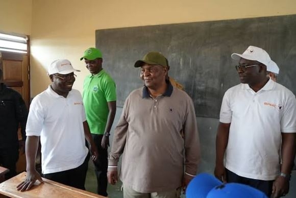 Le Président Touadéra inaugure l’extension du Lycée de Damara sur financement de la BPMC