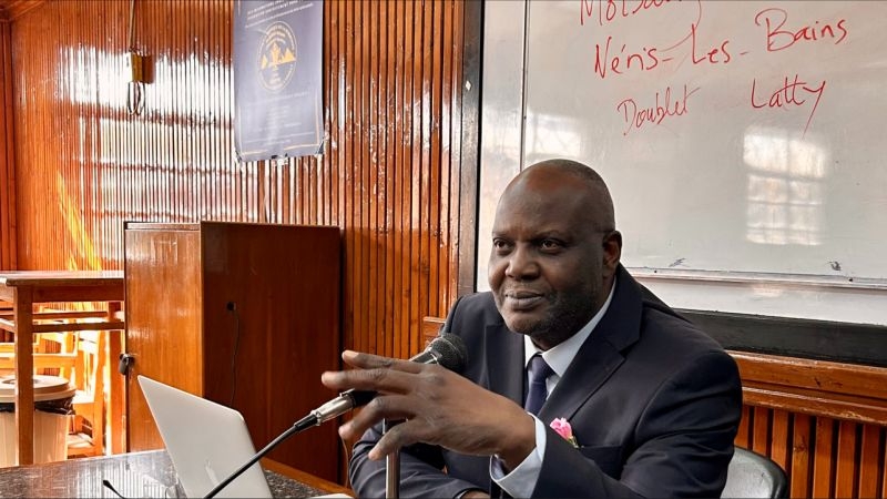 Quand l’opposition centrafricaine basée en France montre son vrai visage démoniaque et son mépris envers le peuple centrafricain 