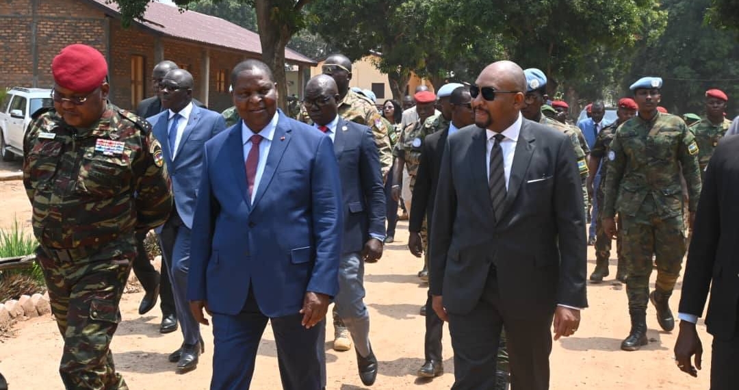 Le Président Touadéra a visité le chantier des travaux de modernisation du camp Kassaï