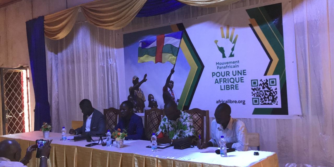 Le «Mouvement Panafricain pour une Afrique Libre» sensibilise les étudiants de l’Université de Bangui, sur le néo-colonialisme en Afrique