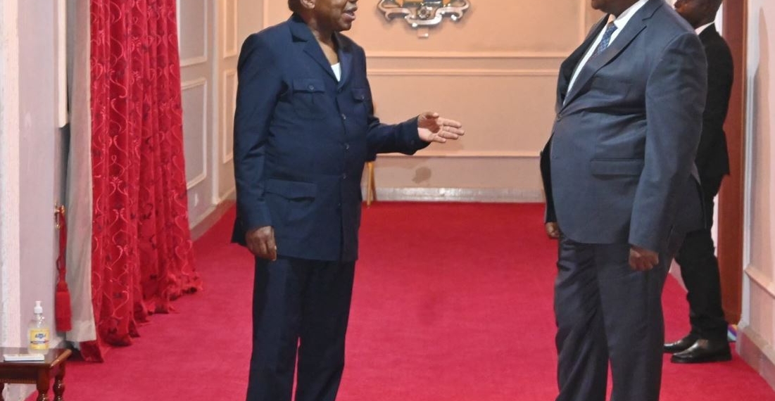 Le Président Touadéra a reçu à son bureau l’Ambassadeur Jean-Jacques Démafouth