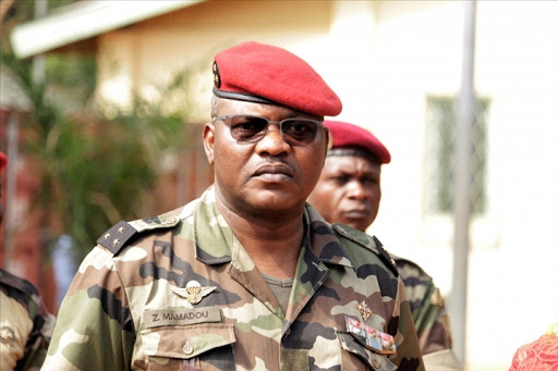 Le Chef d’Etat-major, le Général d’armée Zéphirin Mamadou rappelle à l’ordre ses troupes au respect de la discipline militaire