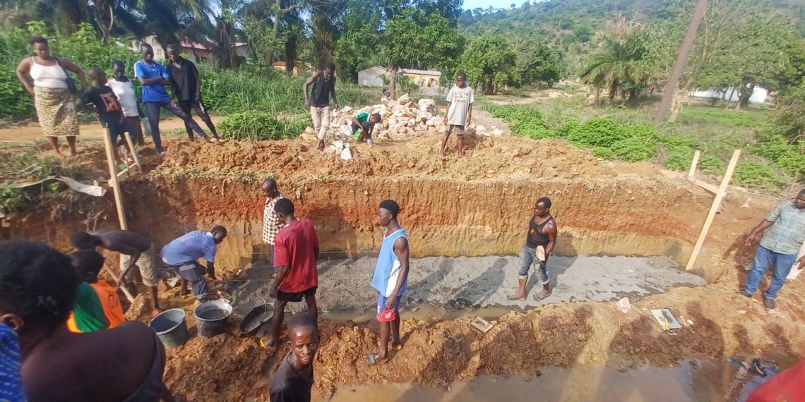L’association «Touadéra Doit Rester» (TDR) lance les travaux de construction d’un pont à Bégoua Pk13