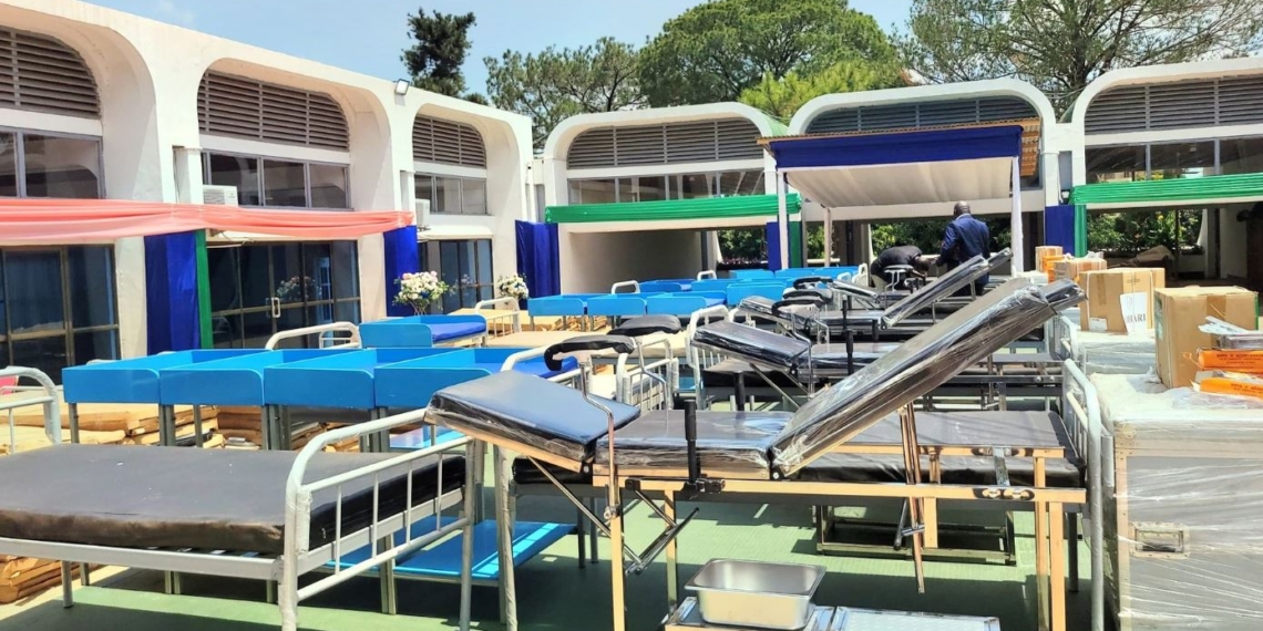 Cinq (5) districts sanitaires de province équipés en matériels biomédicaux par la Fondation «Cri de Cœur d’une Mère»