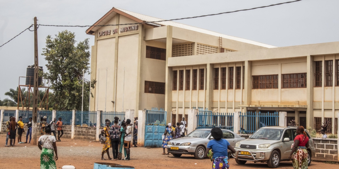 Plus de 500 enseignants du Fondamental 1 du Centre Pédagogique de Bangui ont reçu leurs parchemins