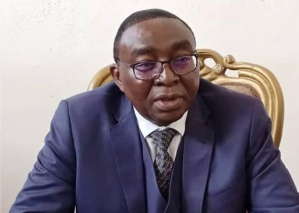 Plus de 400 éléments ex-combattants désarmés à Maloum : le gouvernement réaffirme sa détermination à œuvrer pour la paix