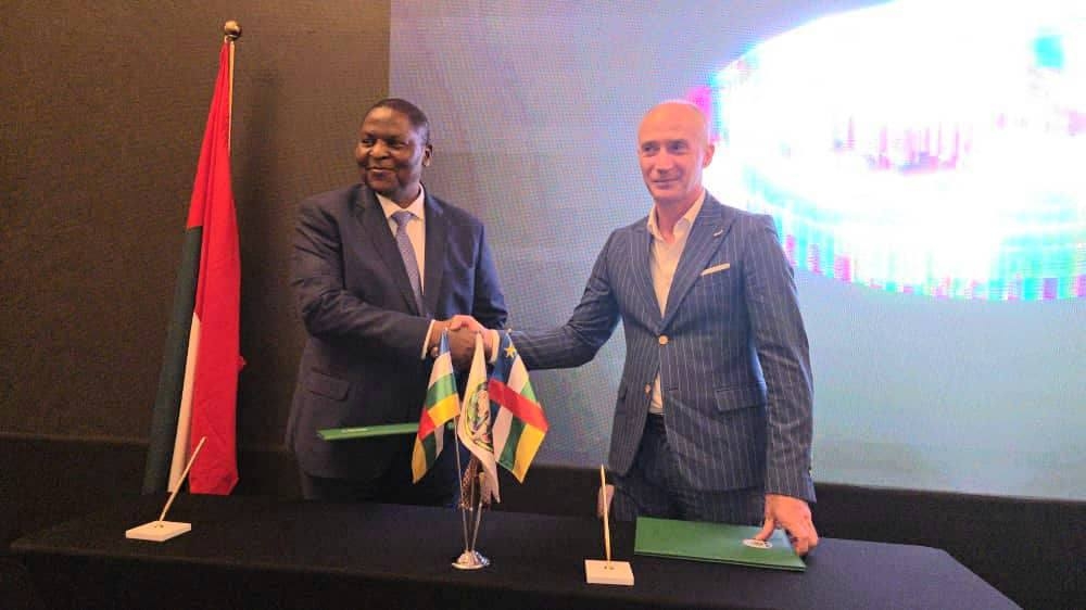 Le Président Touadéra invité d’honneur de la Communauté Cryptomonnaie de Dubaï et veut numériser son pays la RCA