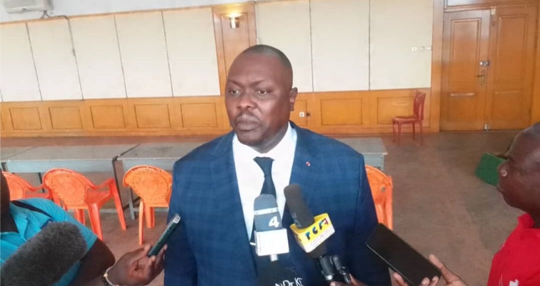 Le Ministre Contrôleur du secteur parapublic Roméo Gribingui lance les travaux d’audit de l’entreprise «Djibro-Services» en charge de la SEGA