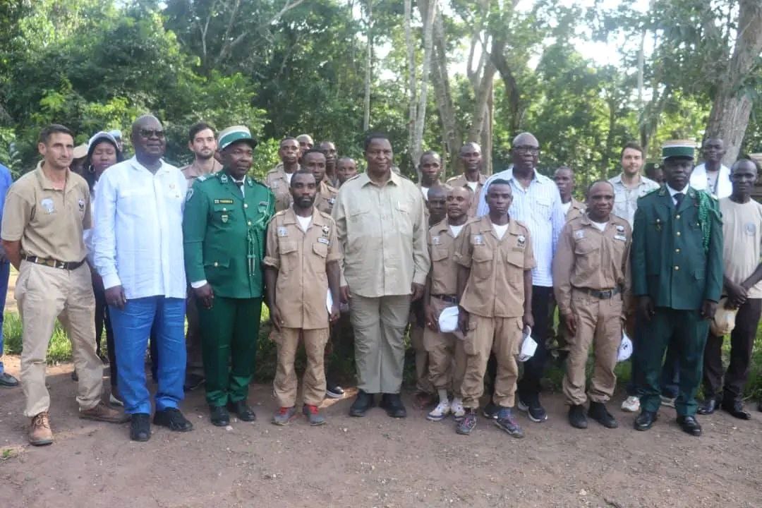 Le Président Touadera inaugure des infrastructures sociales de base à Bayanga