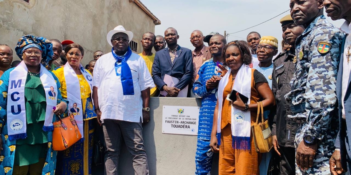 L’eau potable : un aliment indispensable pour la vie fournit gratuitement grâce au geste du Président Touadéra et la Fédération de Russie