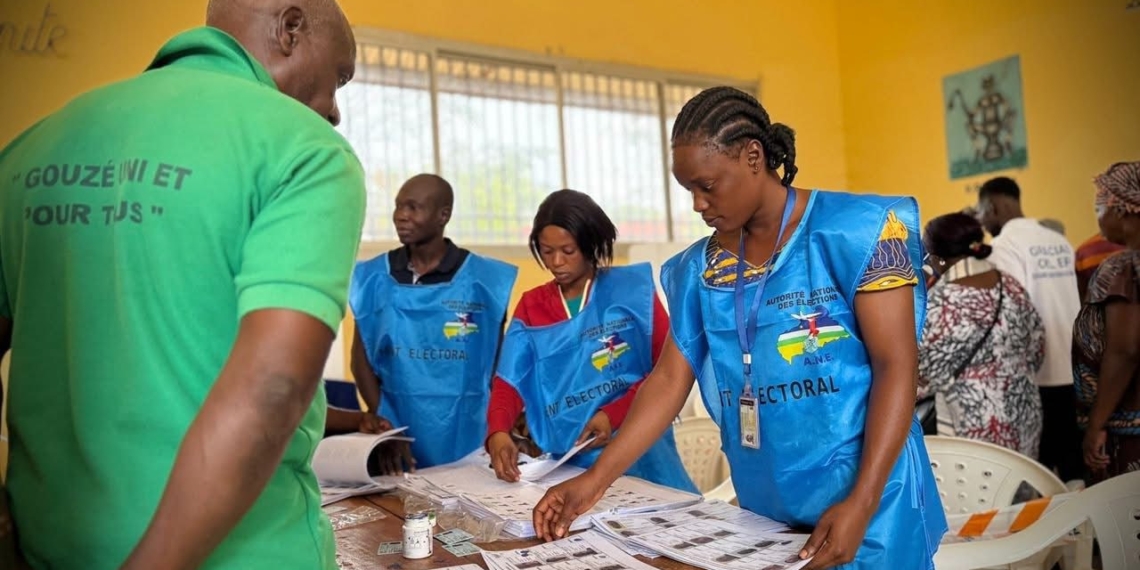 Journée historique de vote : la RCA choisit son avenir