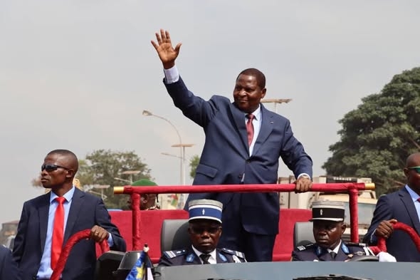 Le Président Touadéra très satisfait de la mobilisation des Centrafricains lors de la célébration du 1er décembre 2025