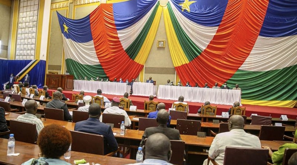 Le Parlement Centrafricain approuve la Loi de Finances 2026