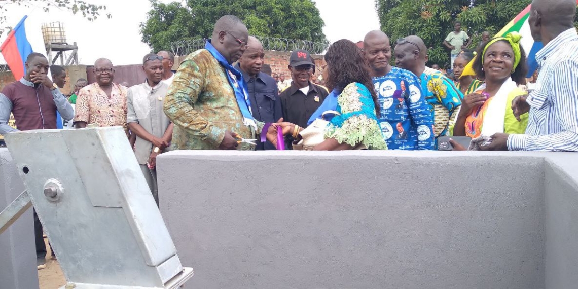 Le Président Touadéra et la Fédération de Russie dotent le quartier Guitilobé de l’eau potable