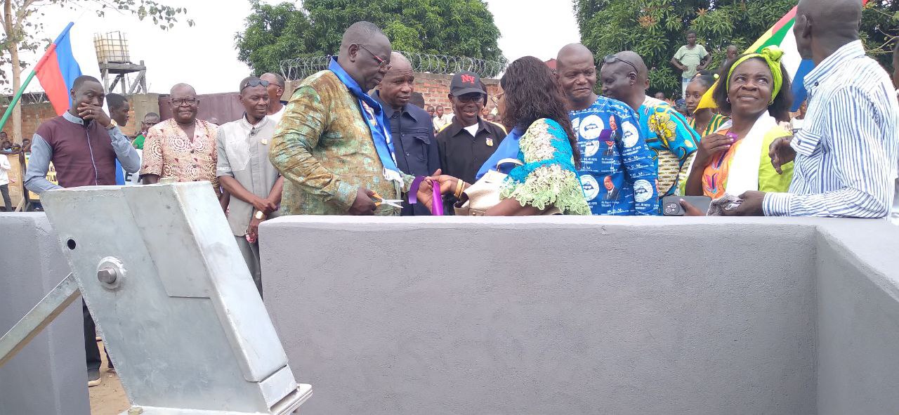 Le Président Touadéra et la Fédération de Russie dotent le quartier Guitilobé de l’eau potable