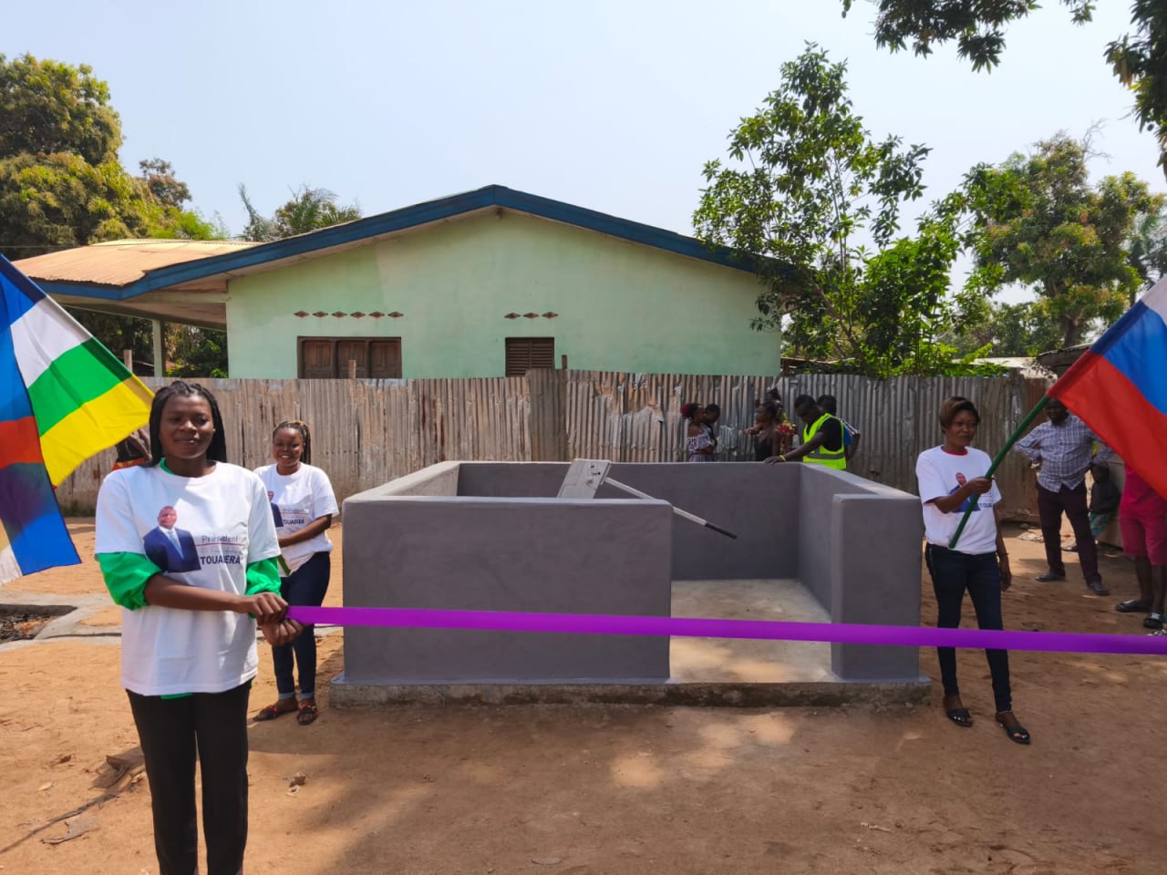 Les quartiers Sapéké 1 et 3 bénéficiaires des forages du Président Touadéra à travers l’appui technique de la Fédération de Russie