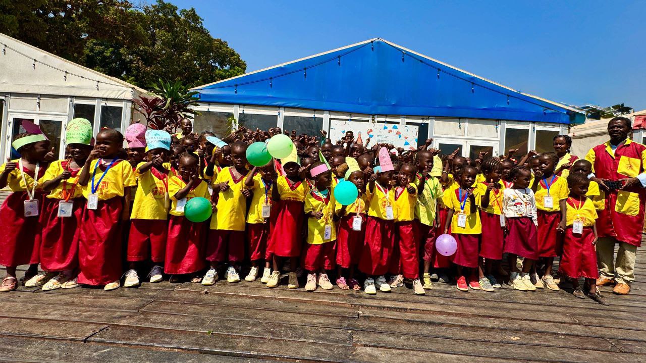 La Maison Russe de Bangui, véritable aimant pour les jeunes Centrafricains