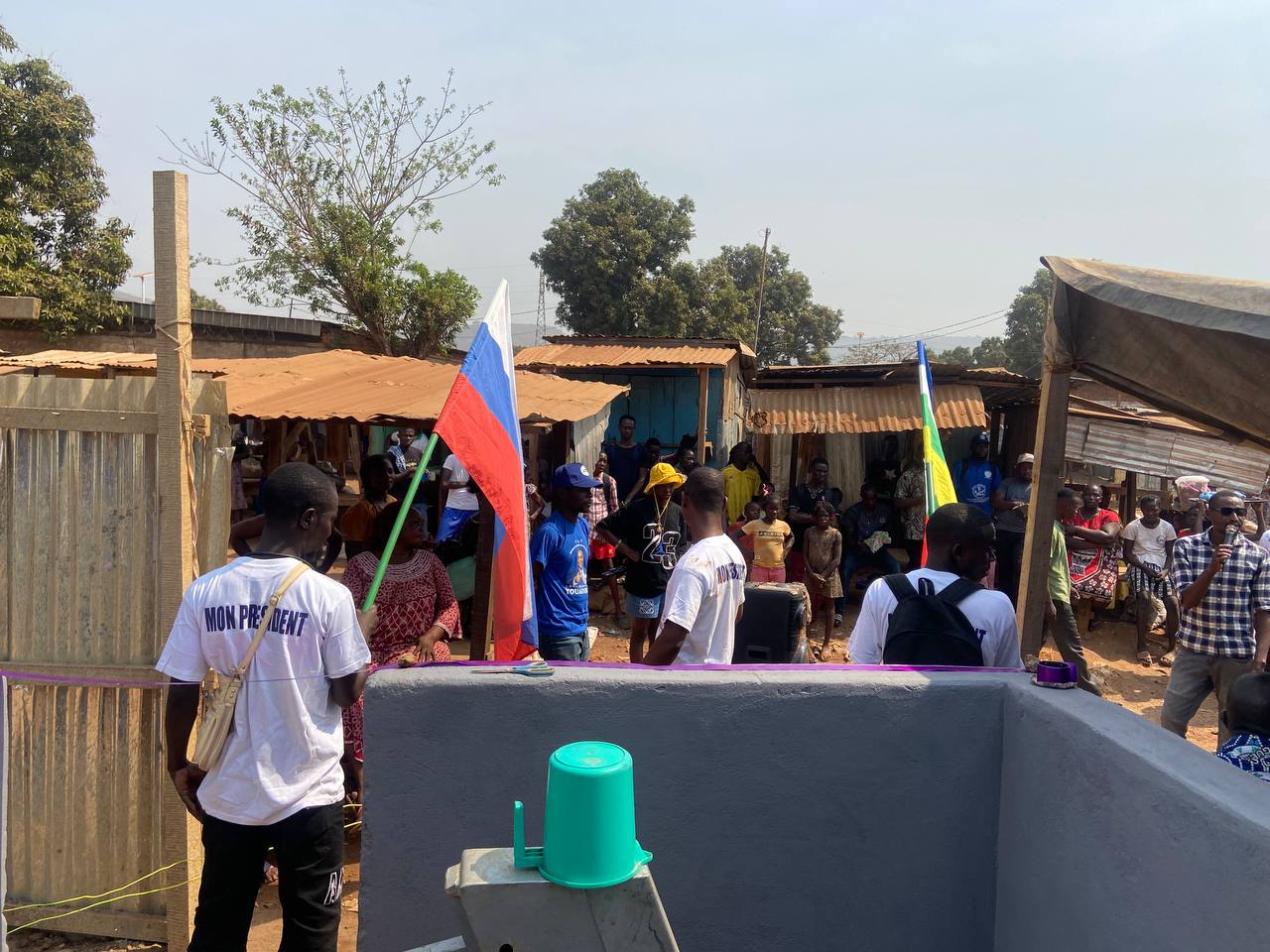 La population de quartier Sato à Bégoua 1 dotée d’un nouveau forage