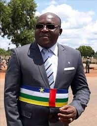 Le personnel de la Mairie de Bangui déclare Emile Gros Raymond Nakombo persona non grata