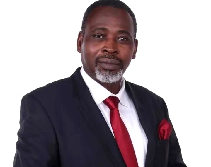 Le candidat à l’élection présidentielle Eddy Symphorien Kparékouti du PUR reconnait sa défaite et félicite son adversaire Touadéra  