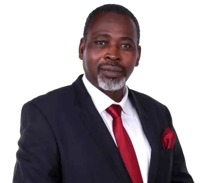 Le candidat à l’élection présidentielle Eddy Symphorien Kparékouti du PUR reconnait sa défaite et félicite son adversaire Touadéra  