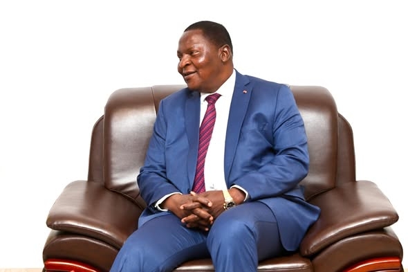 Cinq (5) candidats malheureux à la présidentielle adhèrent à la politique Président Touadéra pour la réussite de la 7ème République