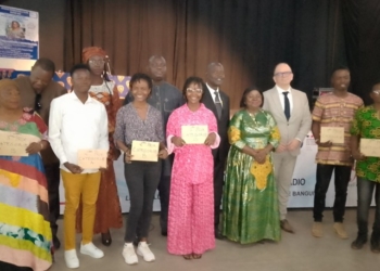 Le HCC et les professionnels des médias célèbrent en différé la Journée de la Radio