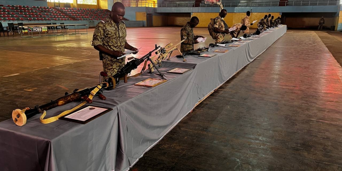 À Bangui, une exposition à grande ampleur d&rsquo;armes trophées aura lieu pour la première fois : plus de 45 modèles du monde entier