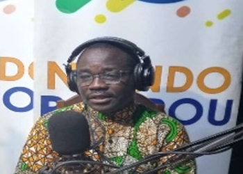 Barthélémy Balémanga présente l’intérêt de son ouvrage intitulé «Sorcellerie, Rébellion et Religion»