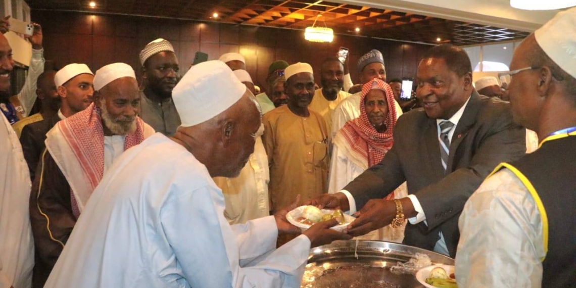 Le Président Touadéra honore les musulmans de Centrafrique