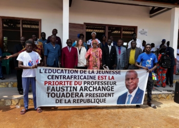 Sur l’initiative du Président Touadéra, la mission russe renforce la capacité infrastructurelle du Lycée de Bimbo en bâtiment de trois salles de classe