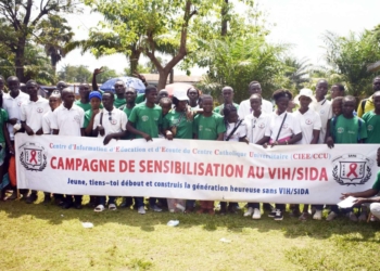 Le Centre Catholique Universitaire sensibilise la population sur la lutte contre le VIH/SIDA à travers le sport