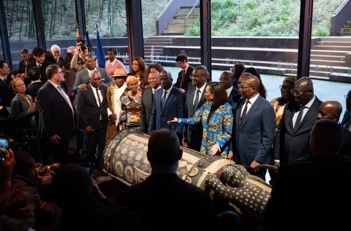 Les autorités centrafricaines montent au créneau et réclament la restitution d’objets d’arts volés par les Occidentaux