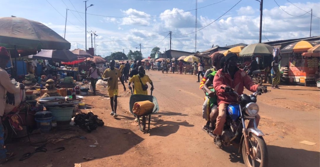 Vivre sans marché à Bégoua : difficultés quotidiennes des commerçants de la localité